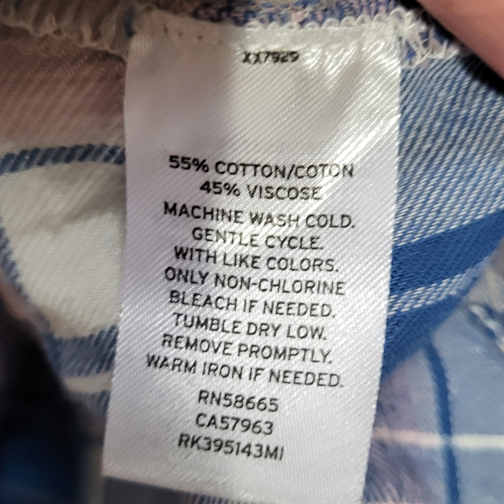 *3/$30 Sale* MELROSE and MARKET Oversized Plaid Button Down Flannel Swing Shirt - Picture 6 of 7